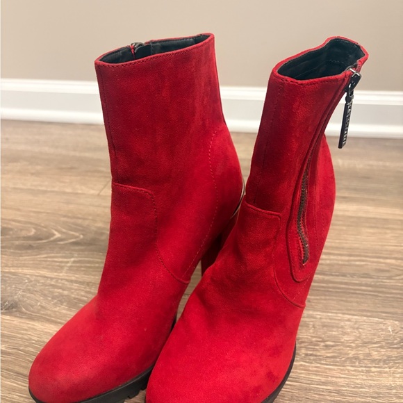 Guess Red Heeled Boots with Suede Finish - Picture 1 of 3